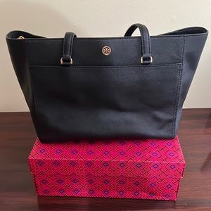 Tory Burch small Robinson tote